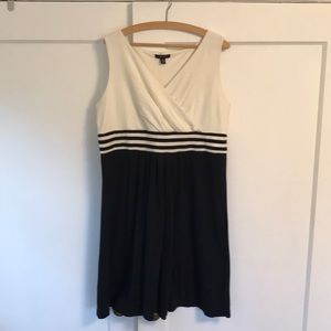 Lands End Women’s sleeveless fit and flare dress